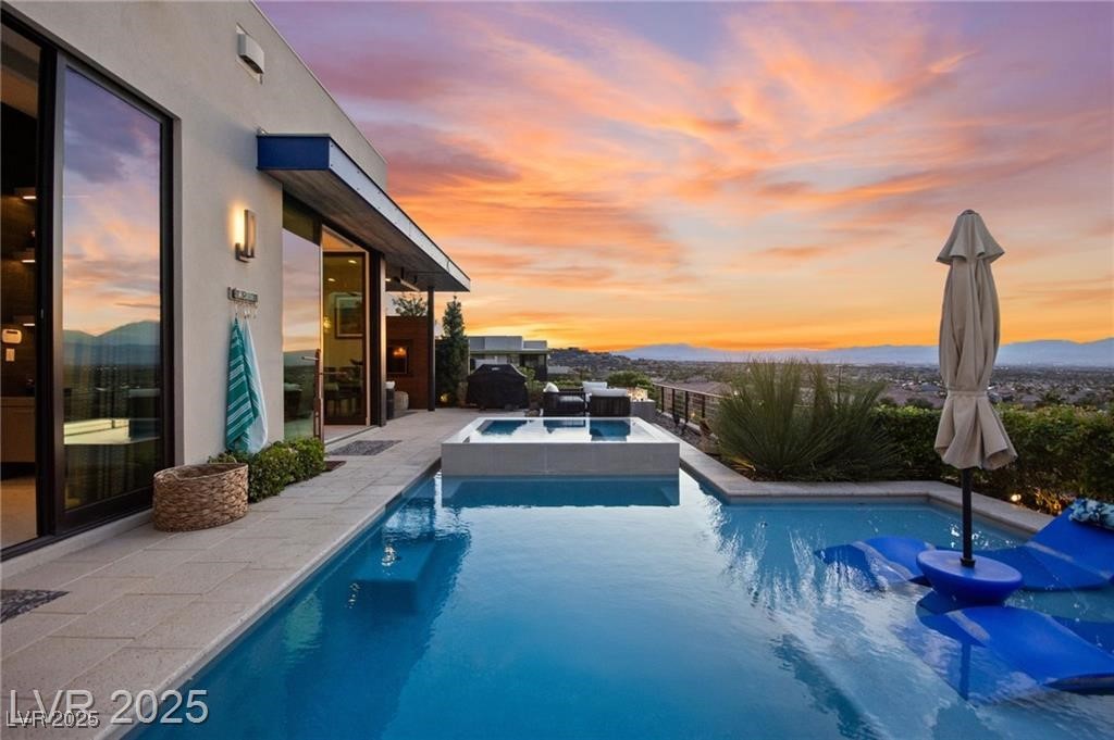 387 Solitude Peak Lane