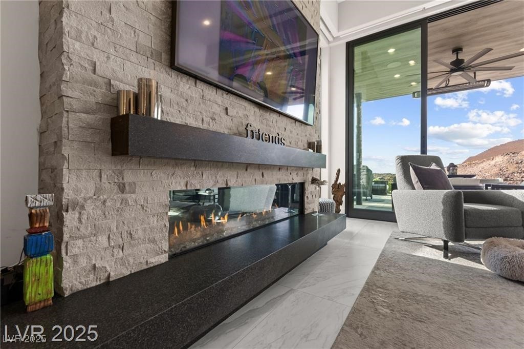 387 Solitude Peak Lane