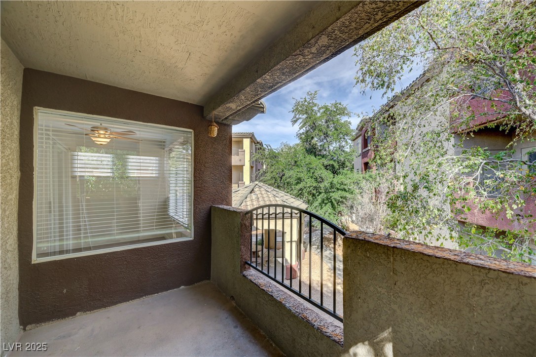 4400 South Jones Boulevard 2122