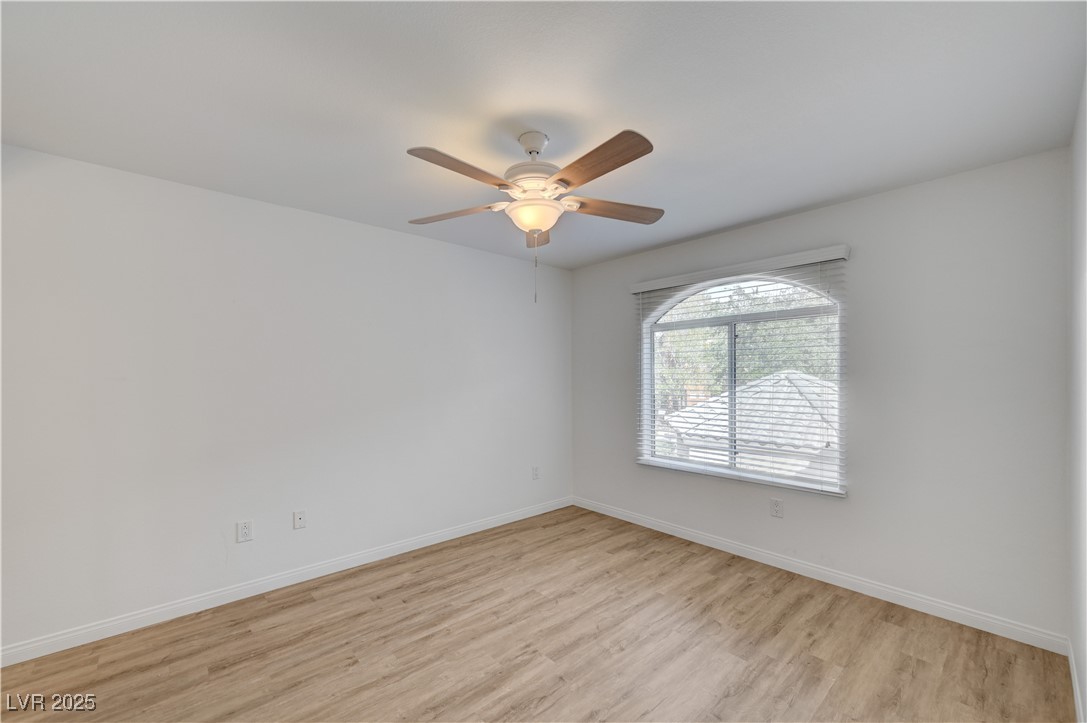 4400 South Jones Boulevard 2122