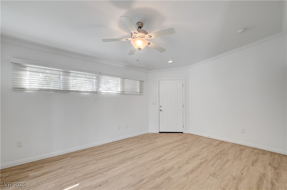 4400 South Jones Boulevard 2122