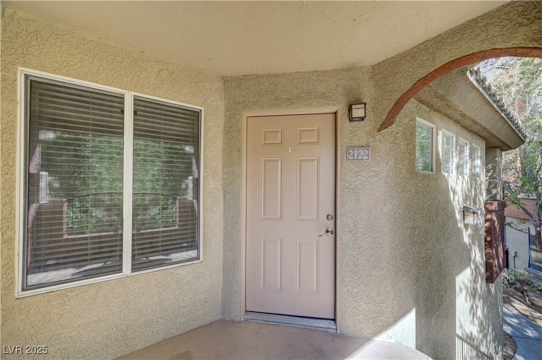 4400 South Jones Boulevard 2122