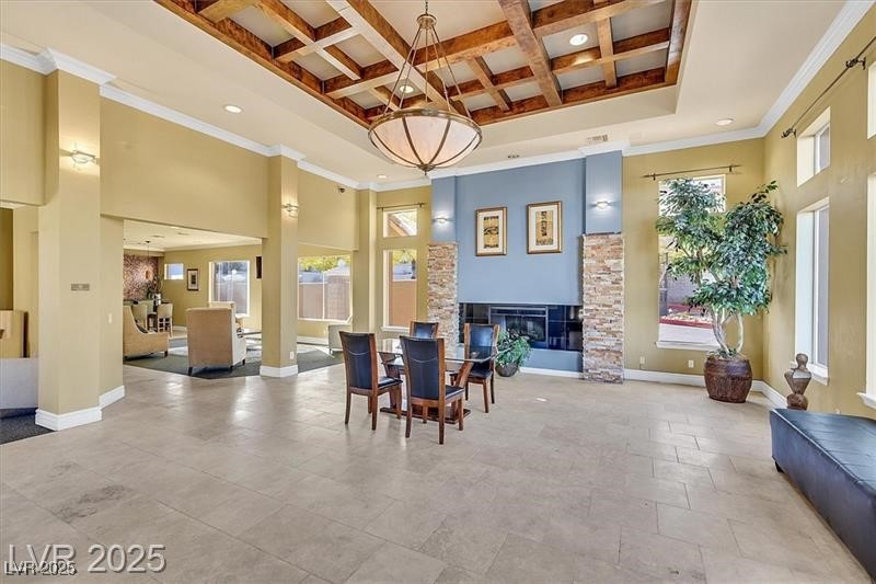 2900 Sunridge Heights Parkway 933