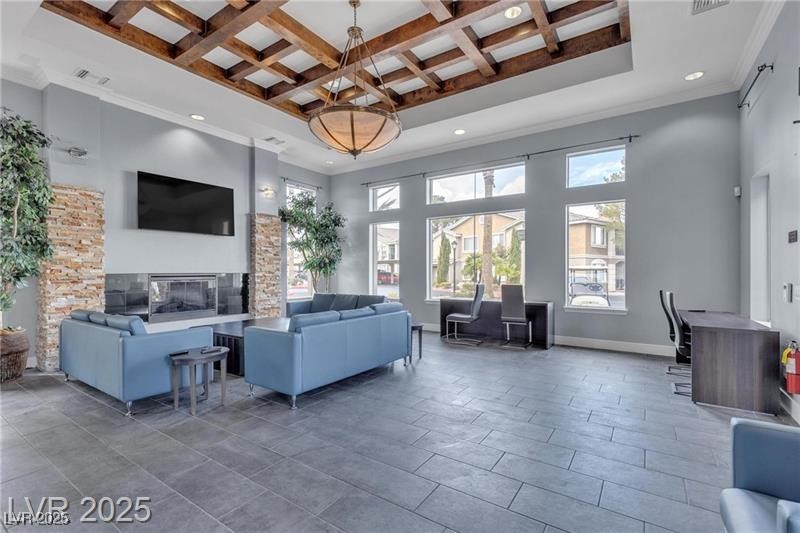 2900 Sunridge Heights Parkway 933