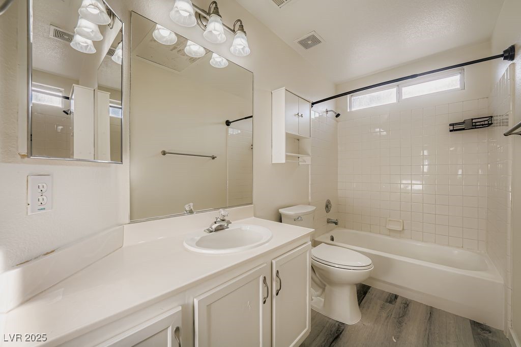 2749 Fresh Pond Court