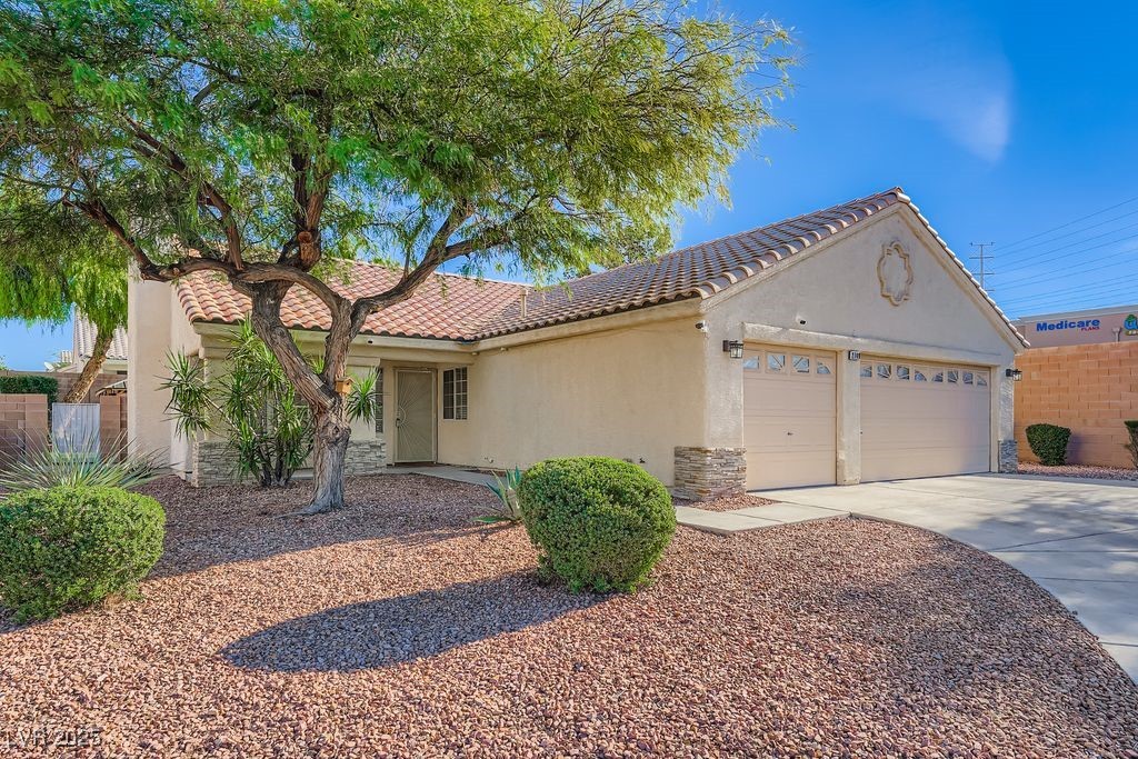 2749 Fresh Pond Court