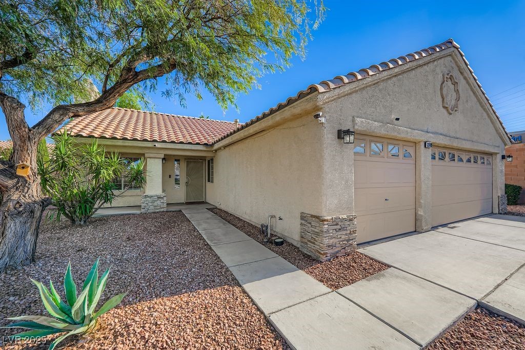 2749 Fresh Pond Court
