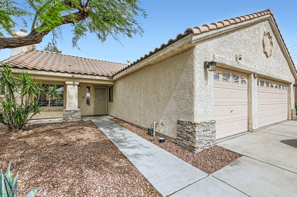 2749 Fresh Pond Court