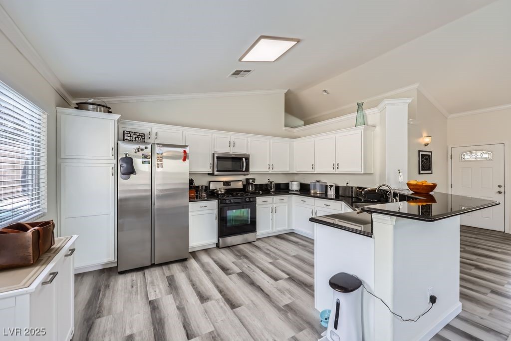 2749 Fresh Pond Court