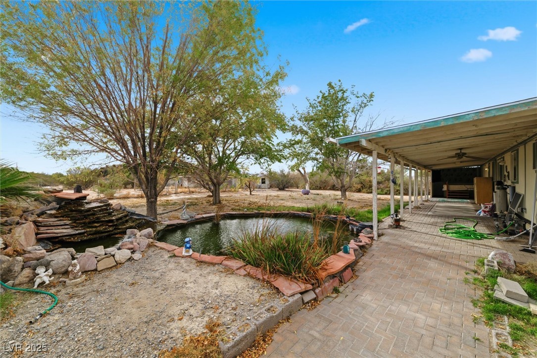 201 East Stagecoach Road