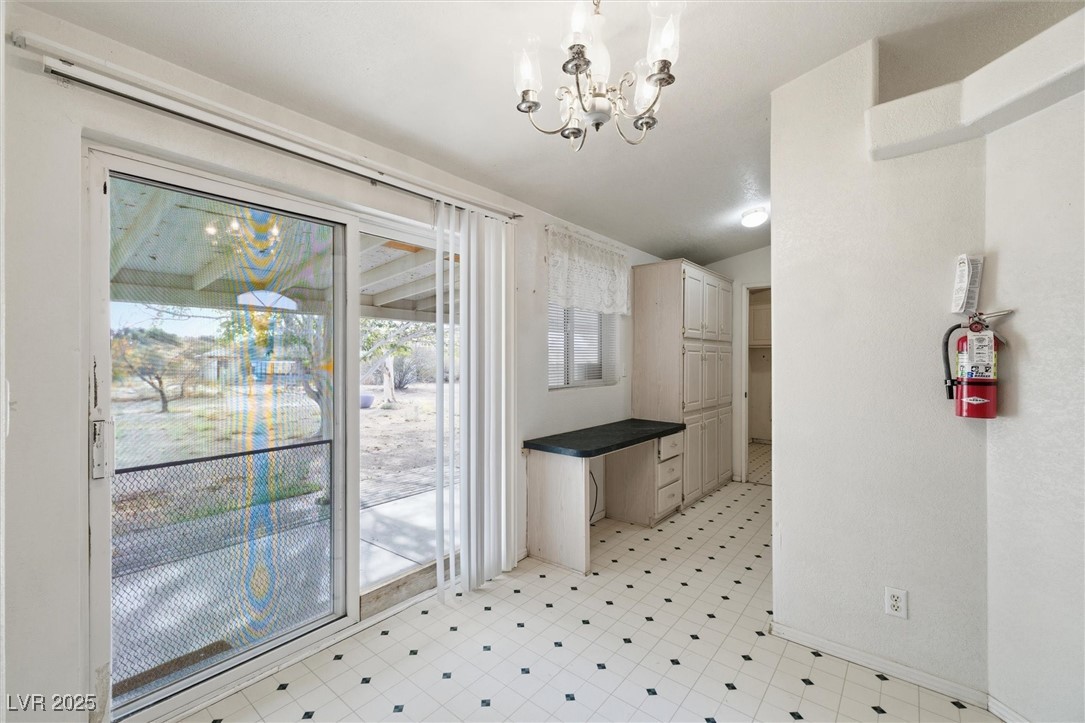 201 East Stagecoach Road