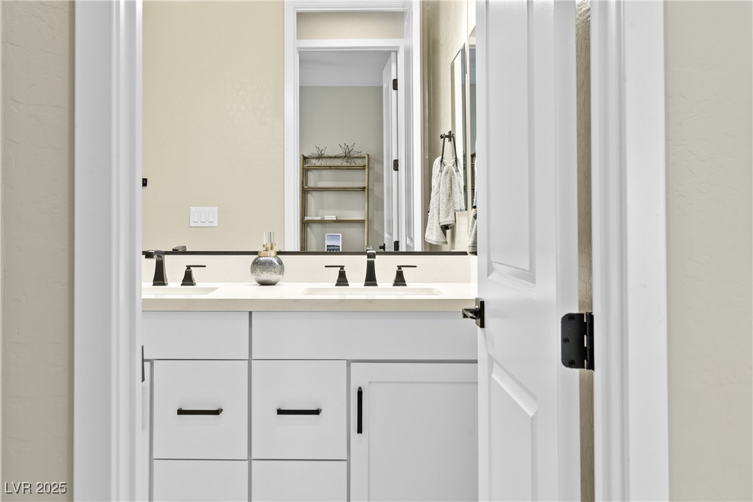 11807 Pandion Avenue