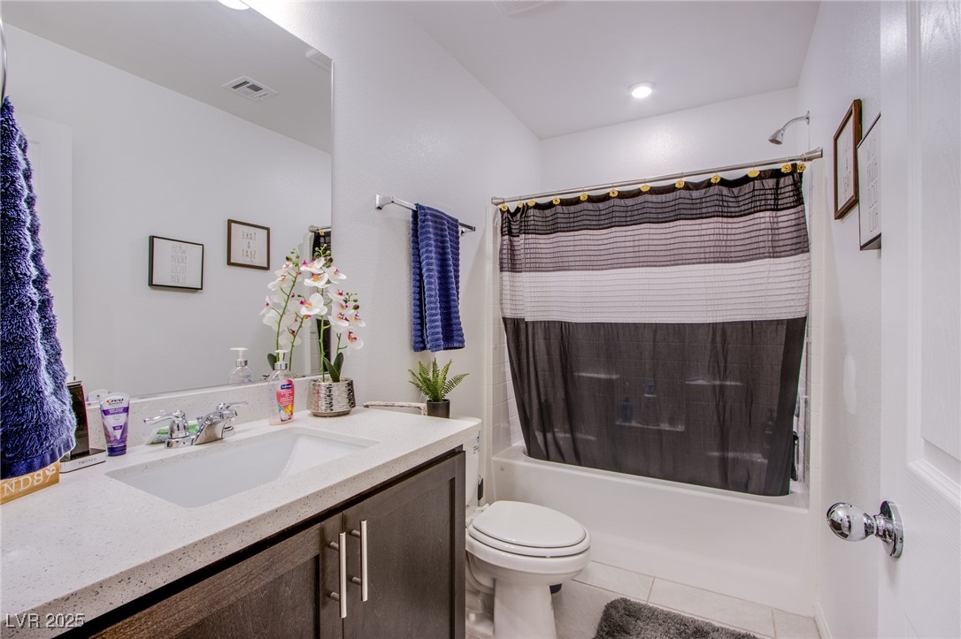 376 Desoto Falls Street