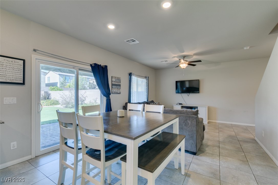 7239 Glimmer Point Street