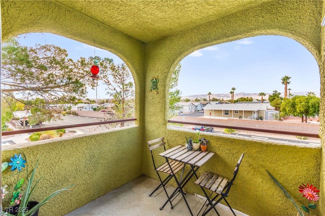 7950 West Flamingo Road 2145