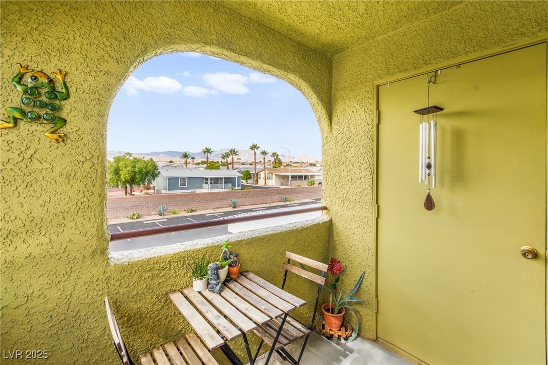 7950 West Flamingo Road 2145