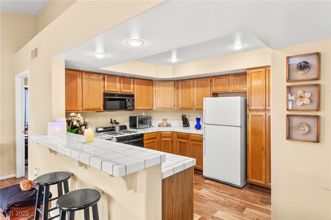 7950 West Flamingo Road 2145