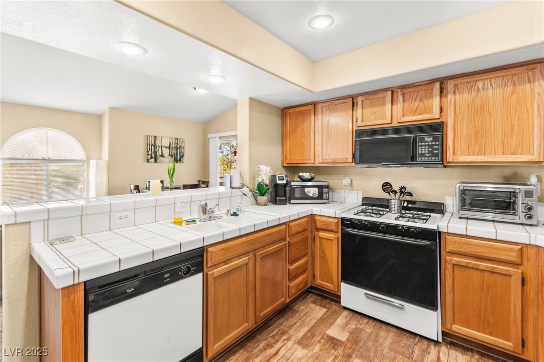 7950 West Flamingo Road 2145