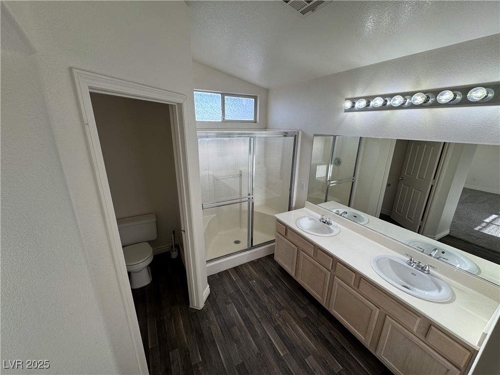 2721 Pan Pacific Road