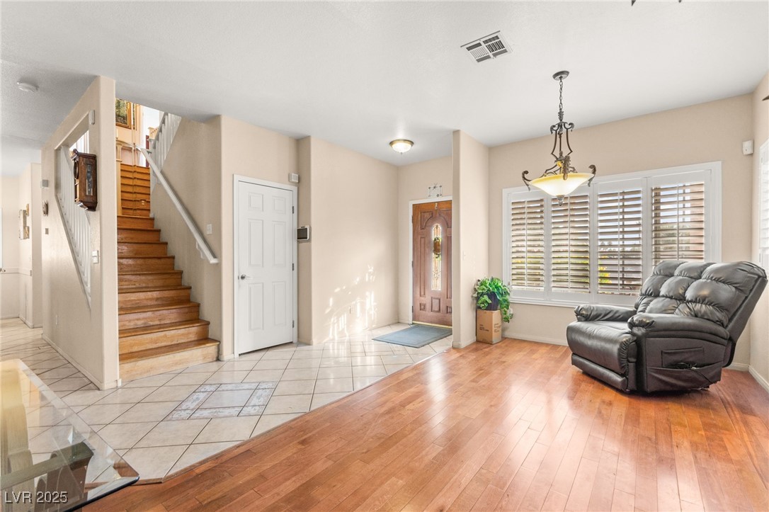 7200 Palatial Avenue