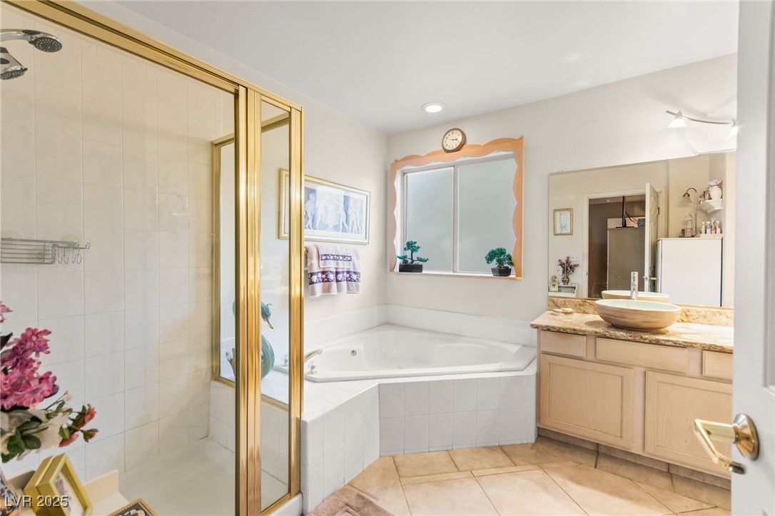 7200 Palatial Avenue