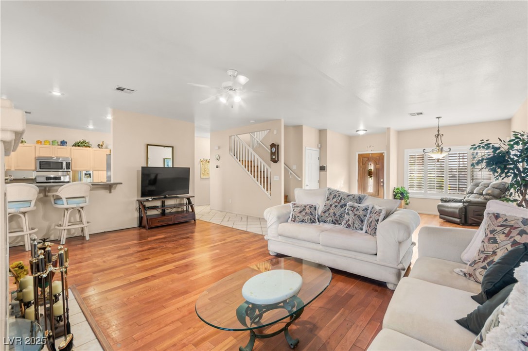 7200 Palatial Avenue