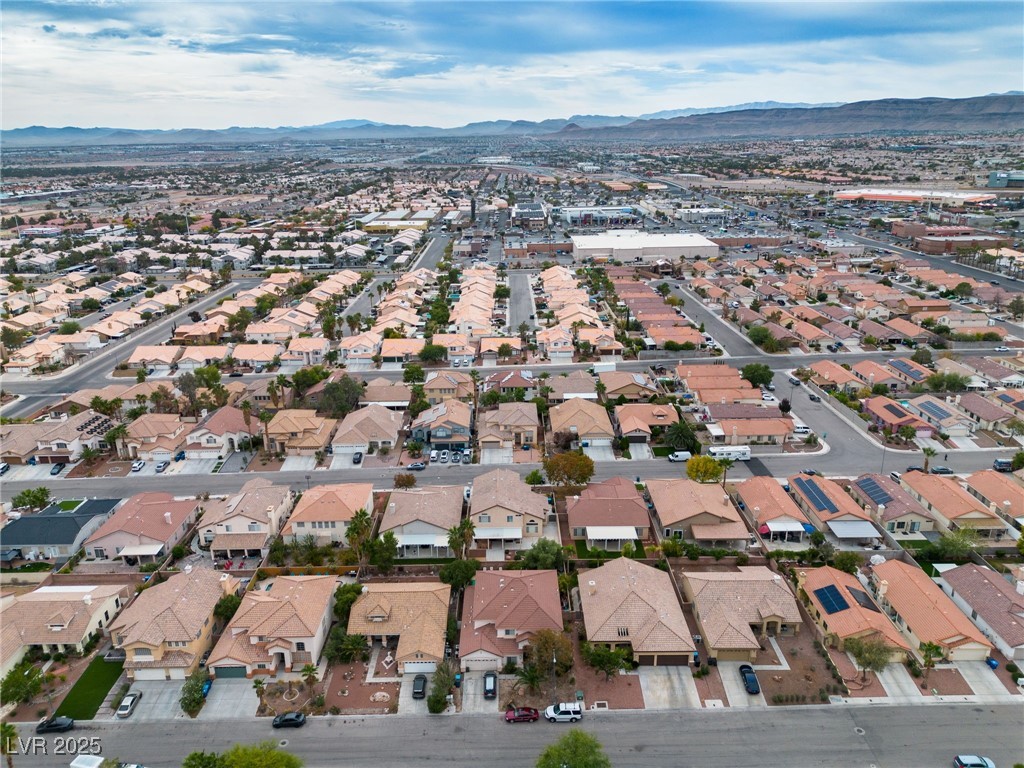 9273 Sailing Water Avenue