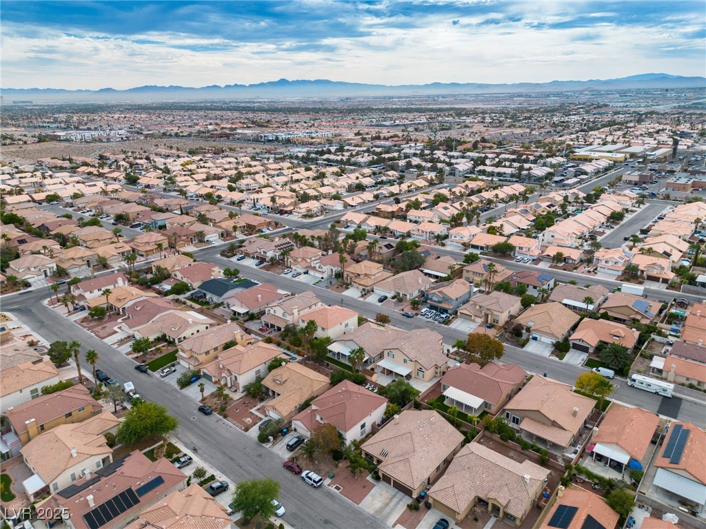 9273 Sailing Water Avenue