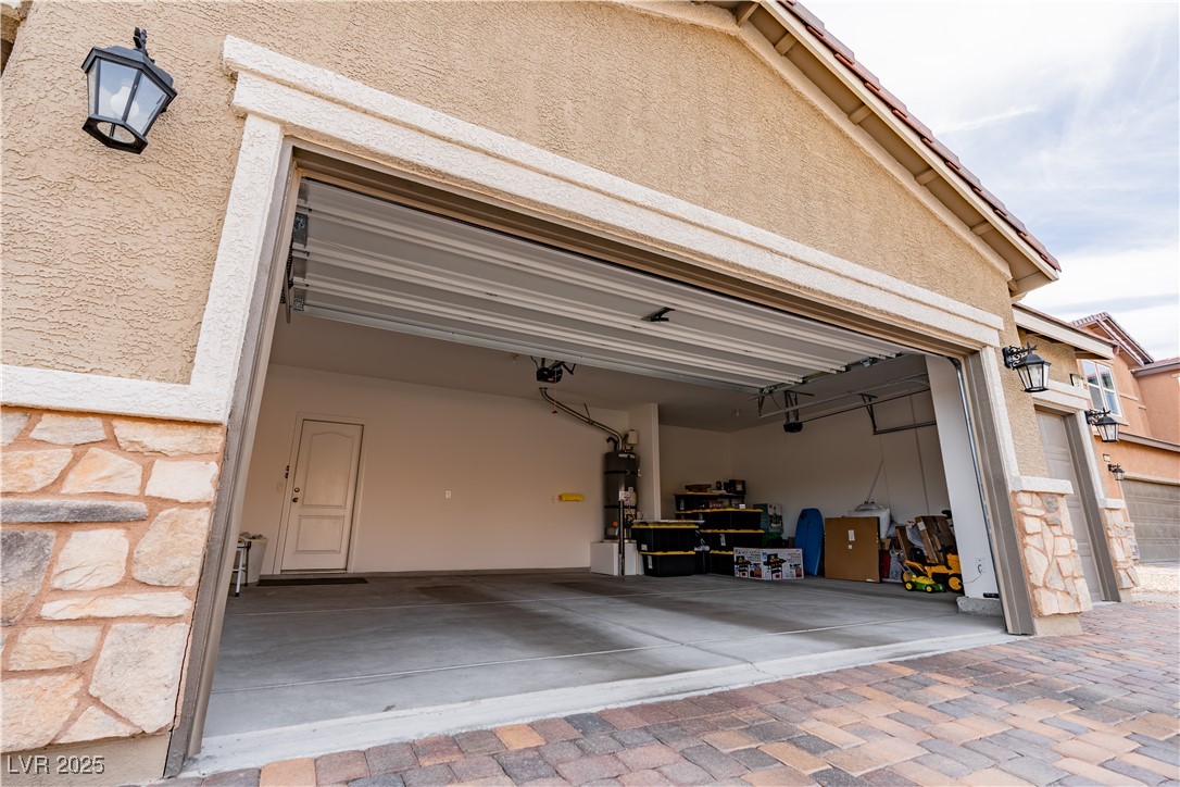 4901 Silent Birch Avenue