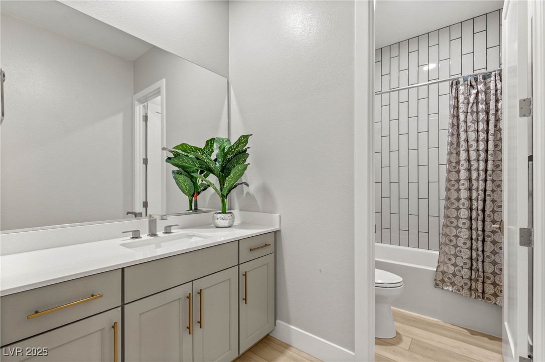 445 Cliff Terrace Avenue