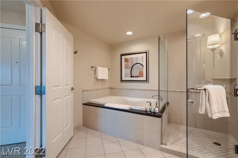 145 East Harmon Avenue 1405