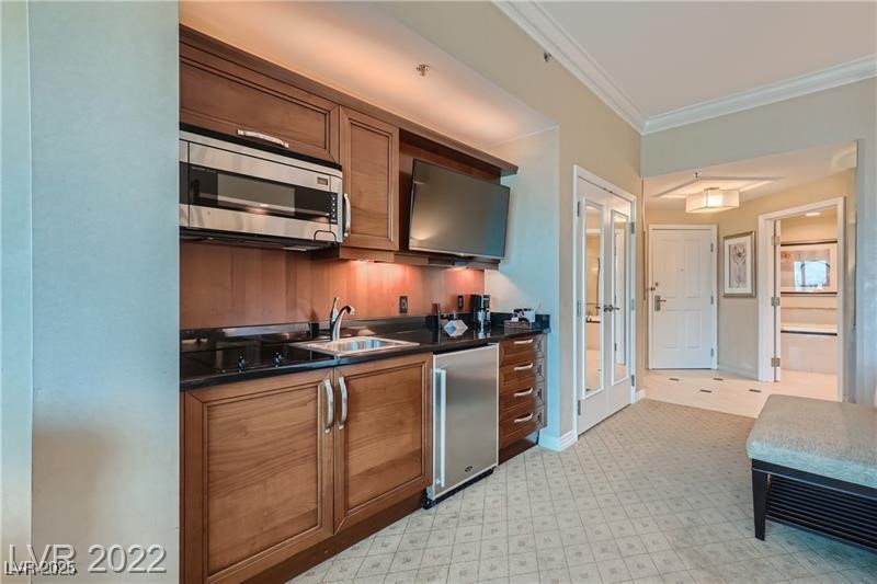 145 East Harmon Avenue 1405