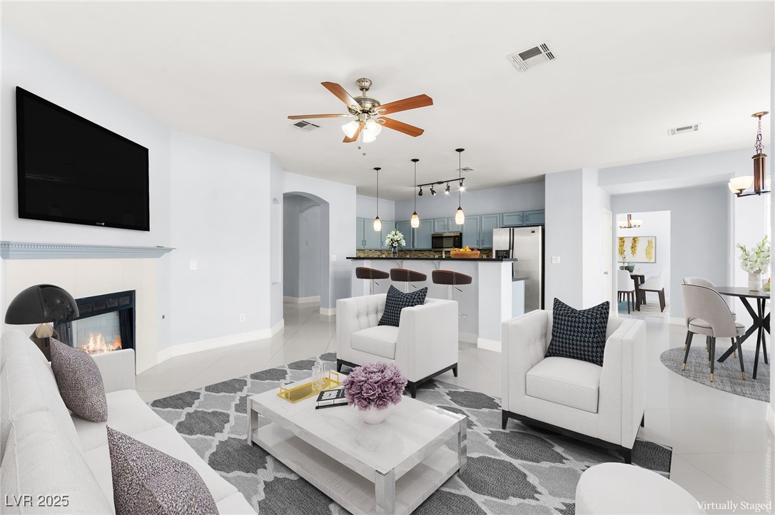 8104 Villa Finestra Drive