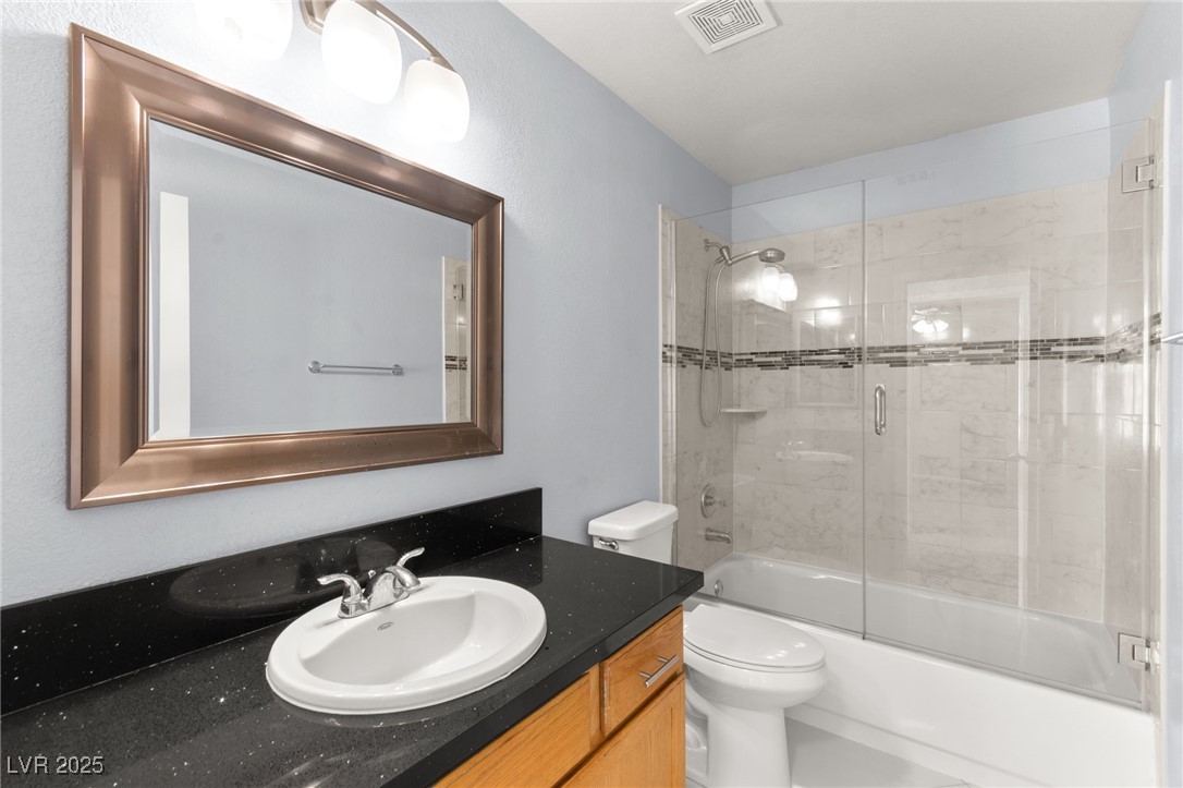 8104 Villa Finestra Drive