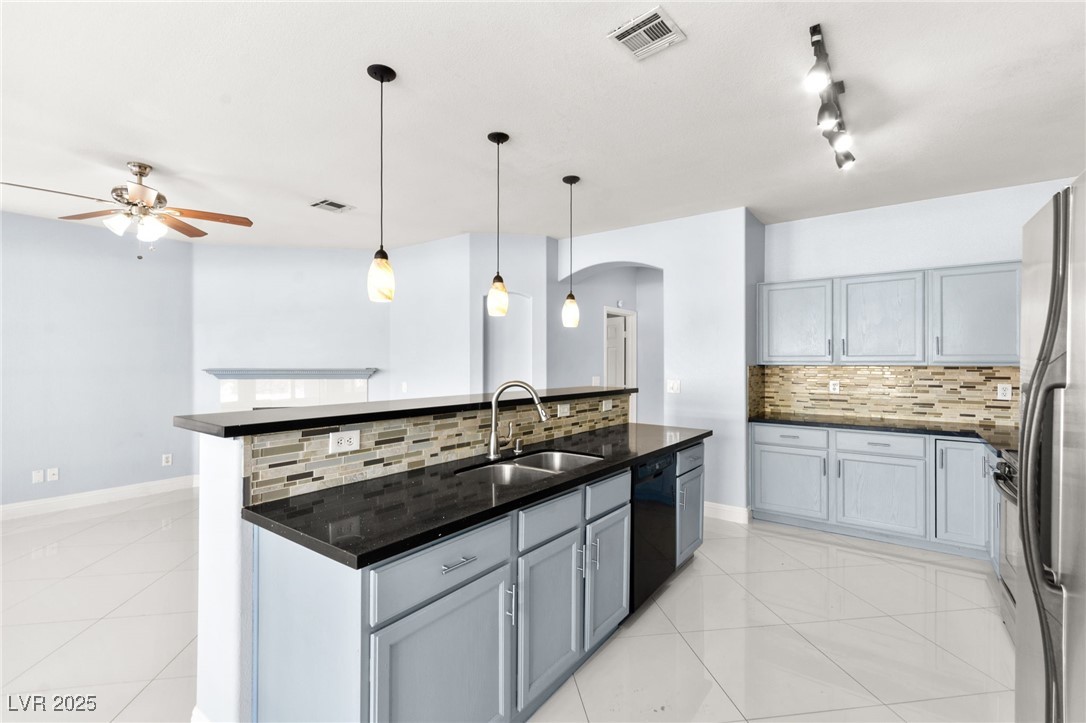 8104 Villa Finestra Drive