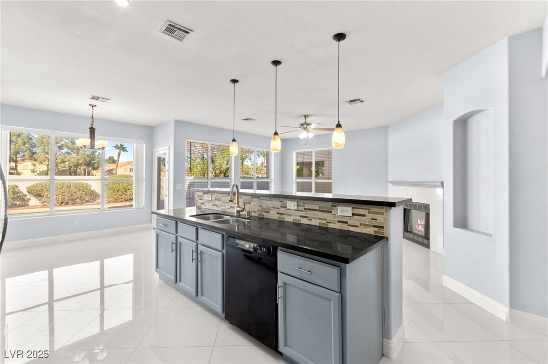 8104 Villa Finestra Drive