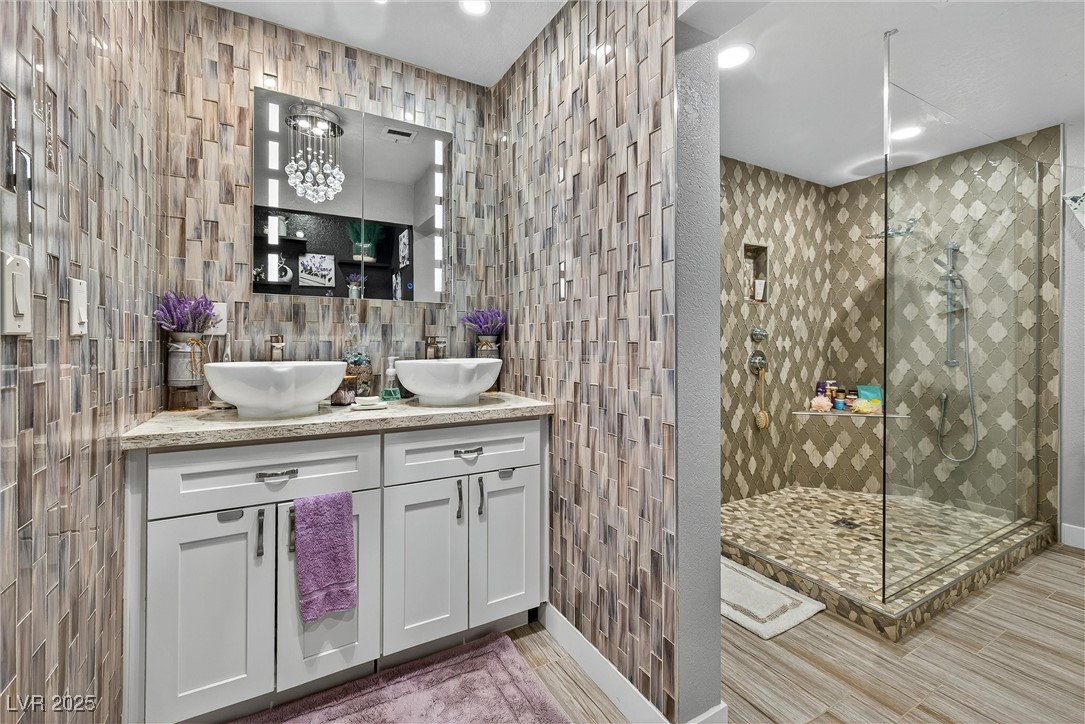 3130 South Pioneer Way