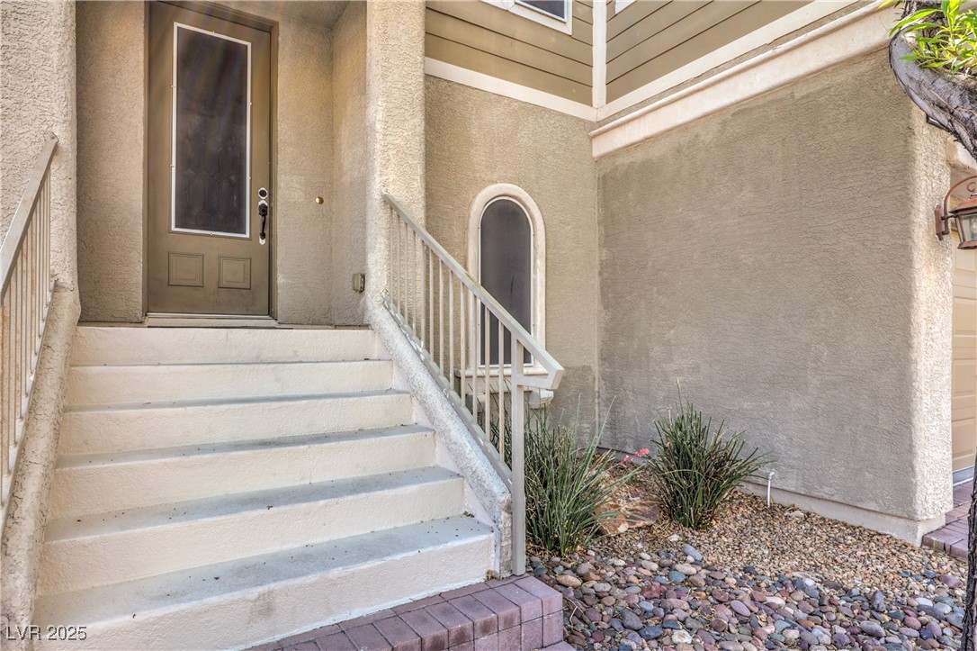 9822 Opal Bridge Court