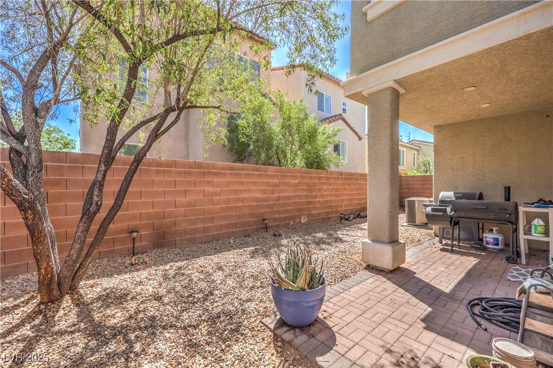 9822 Opal Bridge Court