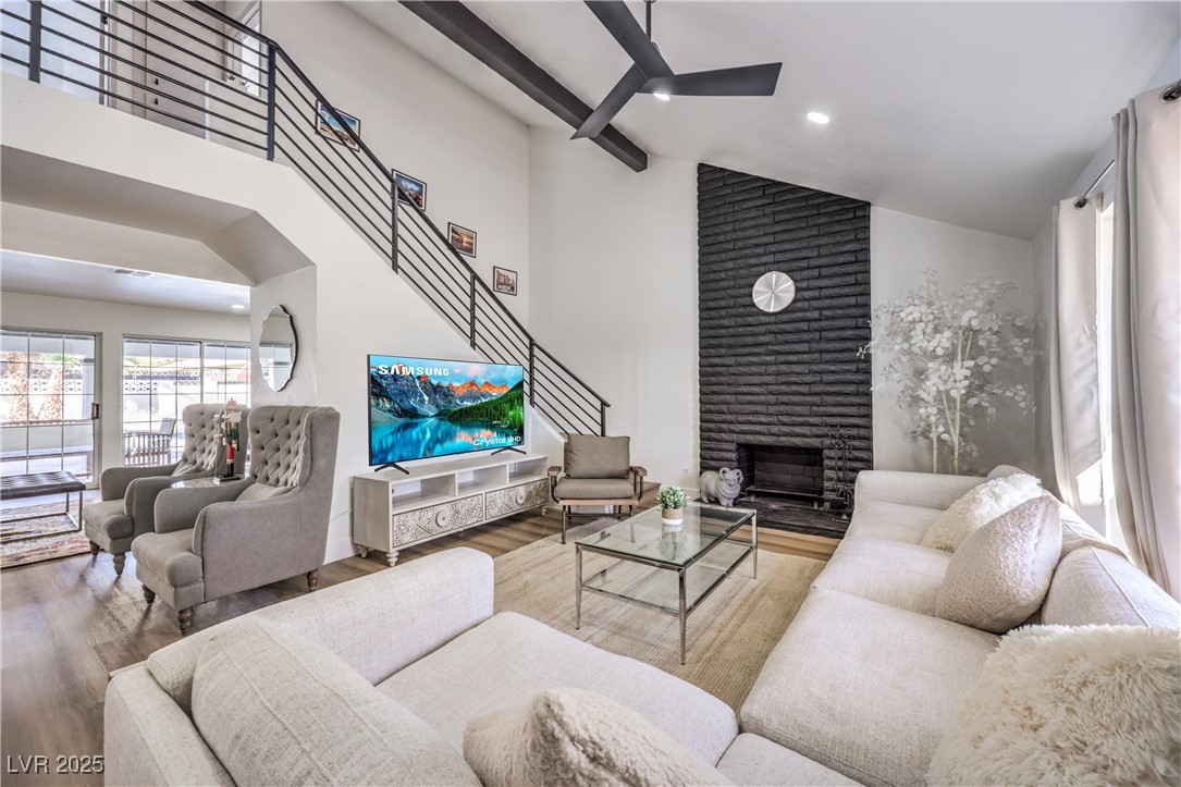 4731 Avenida Del Diablo