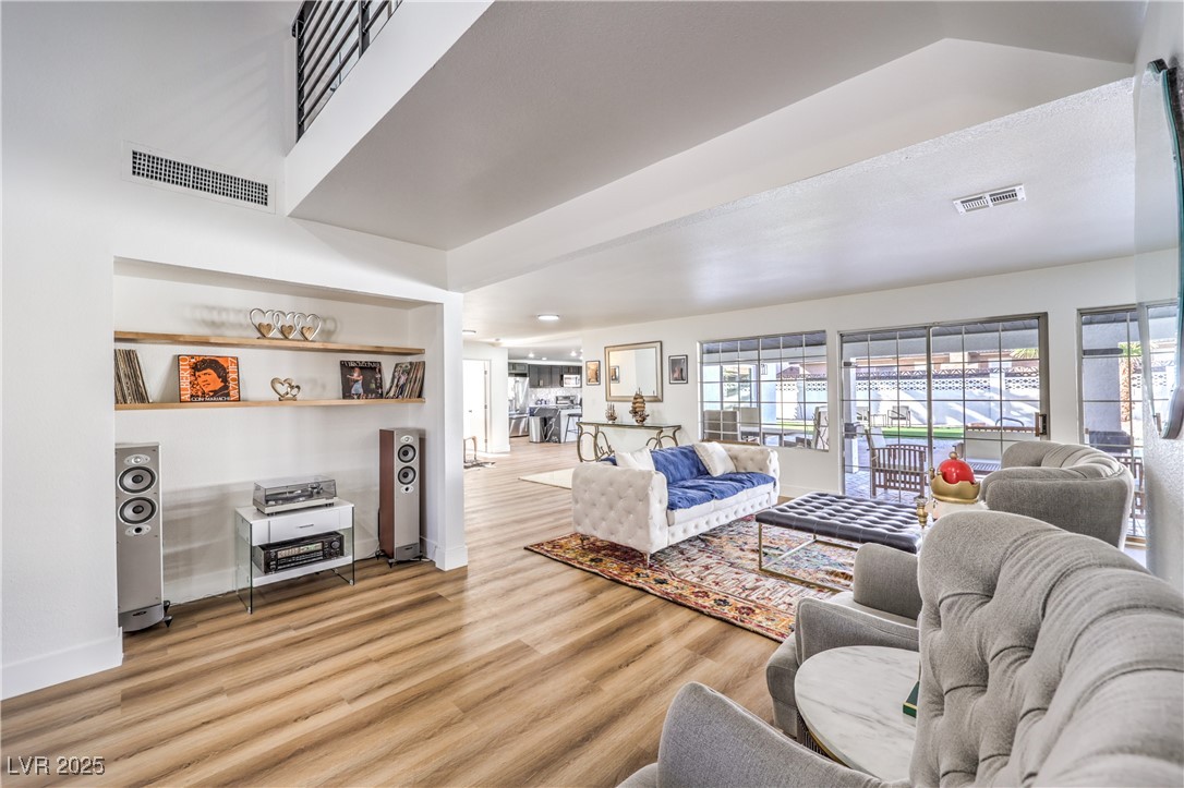 4731 Avenida Del Diablo