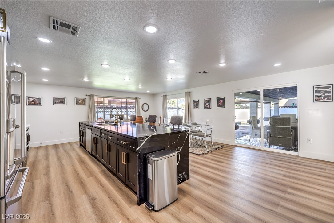 4731 Avenida Del Diablo