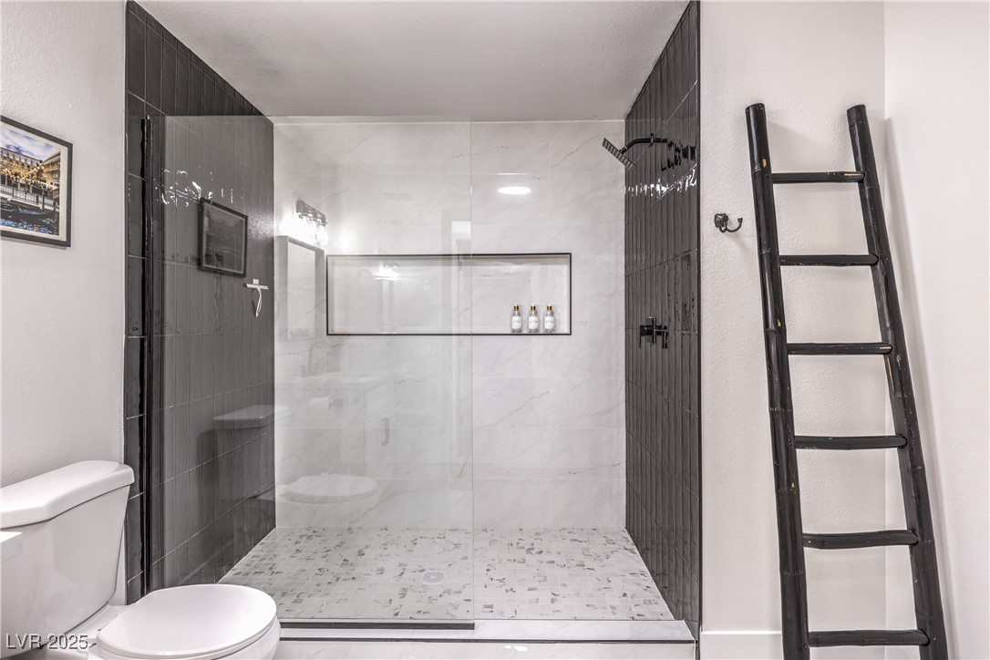 4731 Avenida Del Diablo