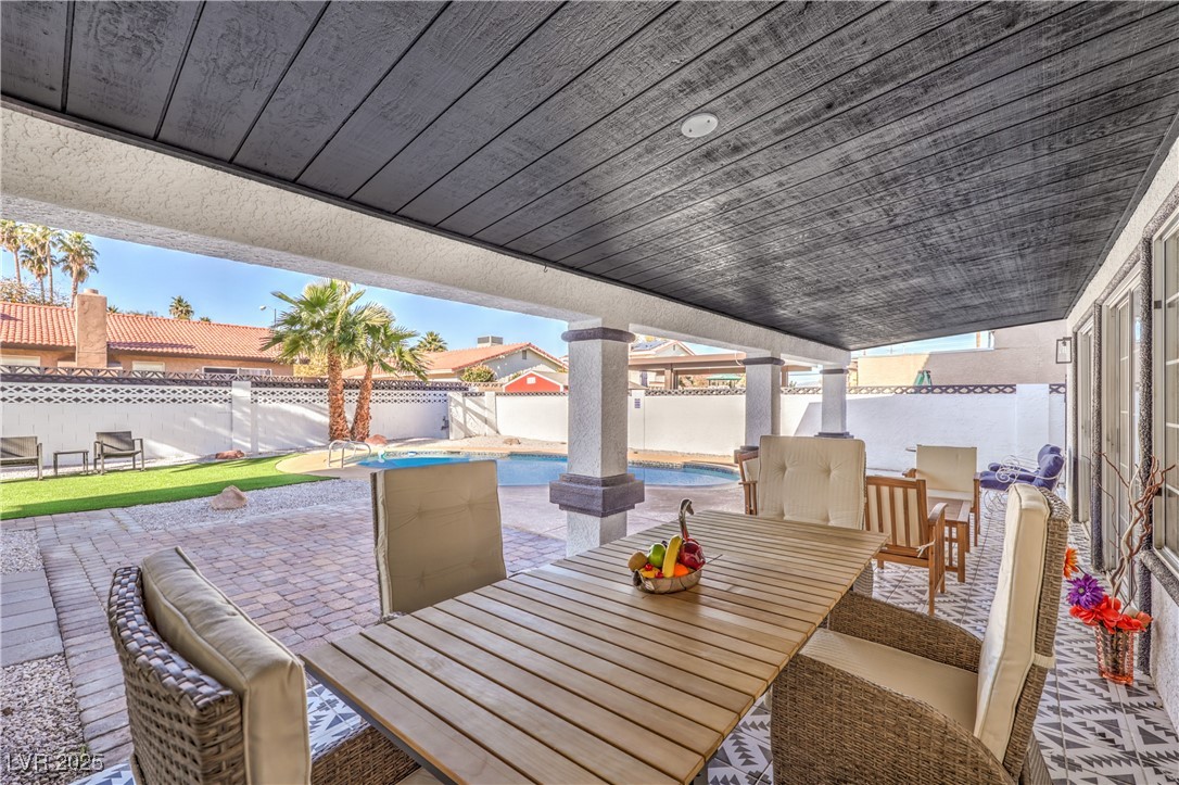 4731 Avenida Del Diablo