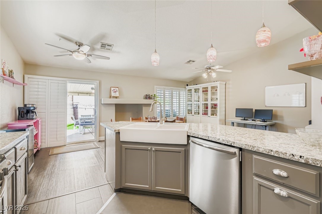 1956 Fort Laramie Lane