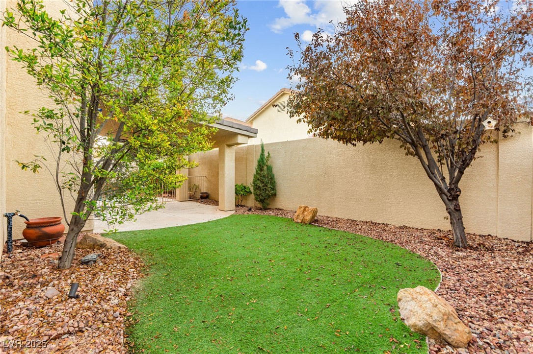 7812 Red Leaf Drive