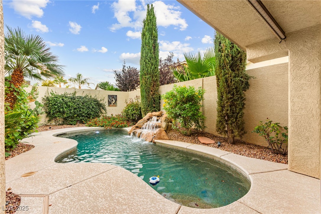 7812 Red Leaf Drive