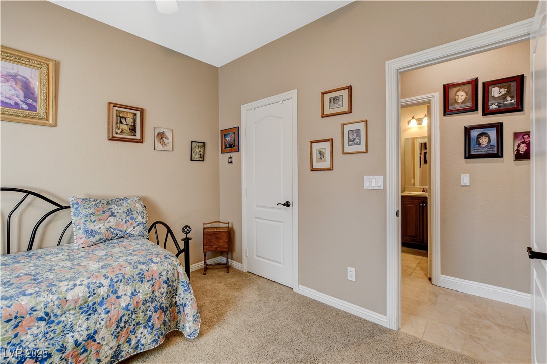 3604 Rocklin Peak Avenue