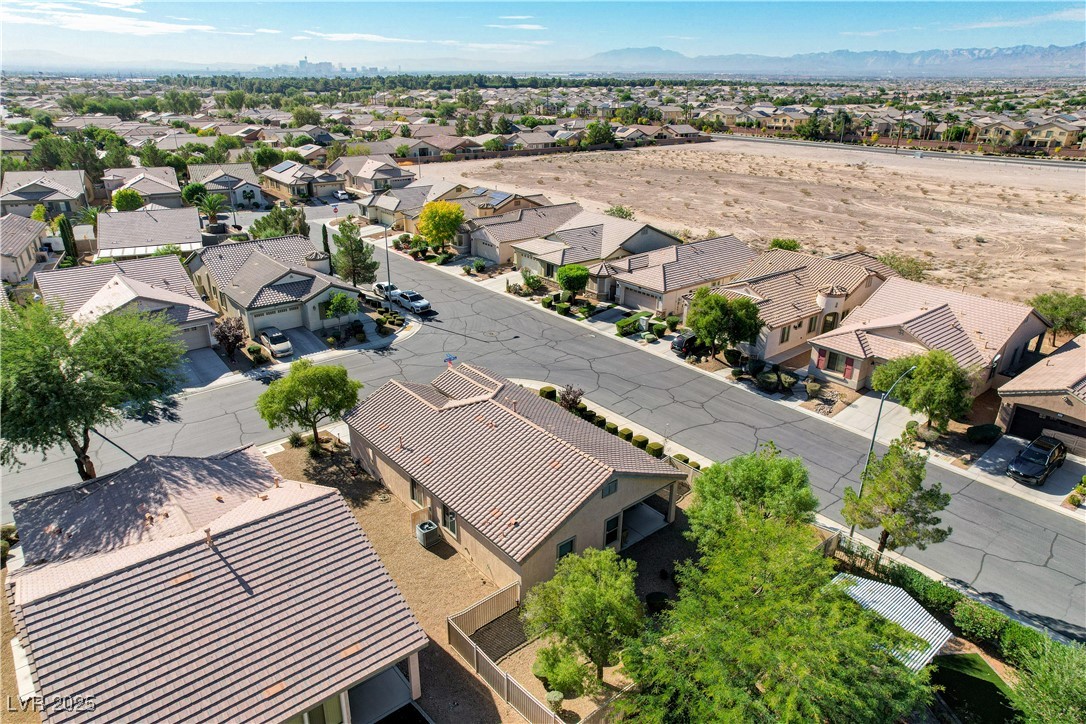 3604 Rocklin Peak Avenue