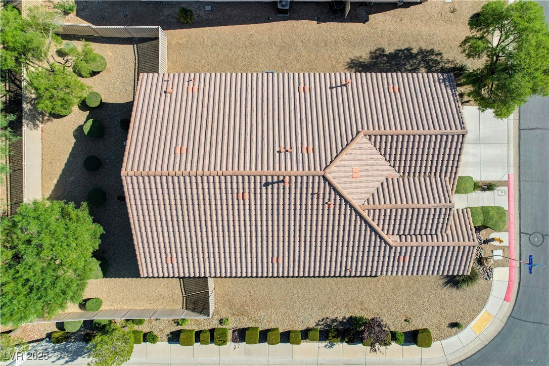 3604 Rocklin Peak Avenue